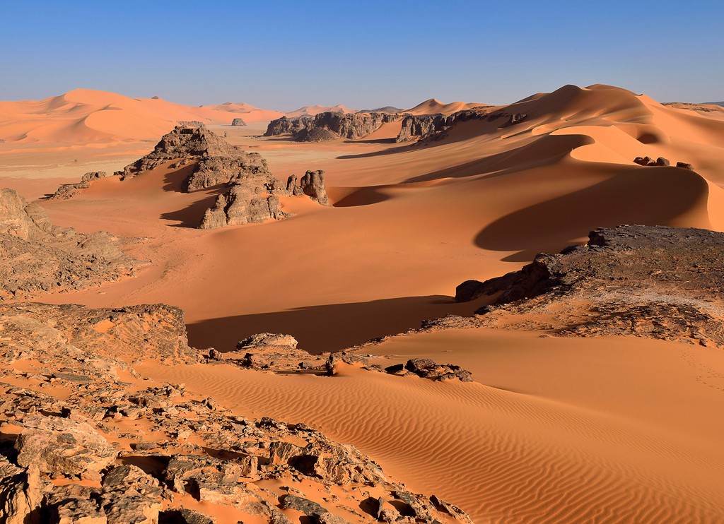 Vast, Diverse Algeria